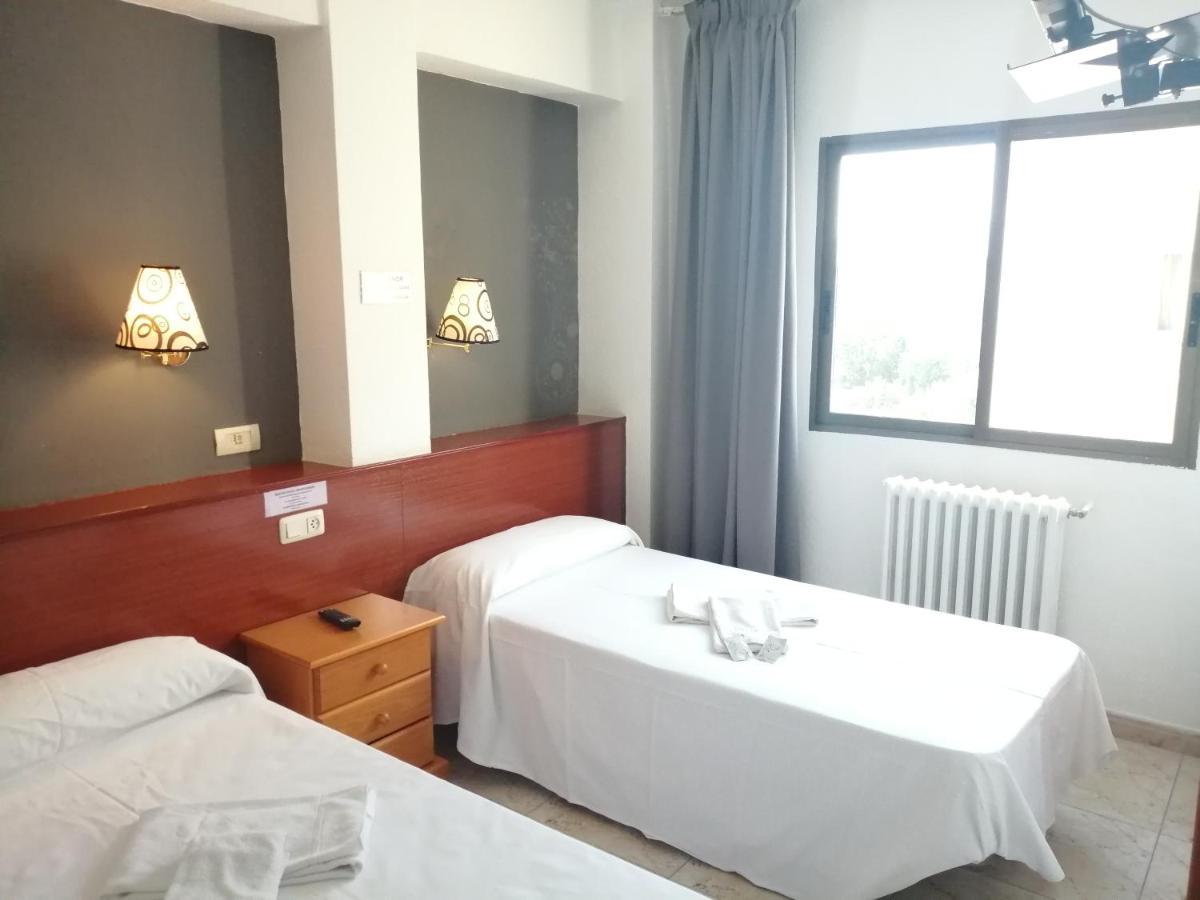 Hostal Jaime I ウエスカ エクステリア 写真