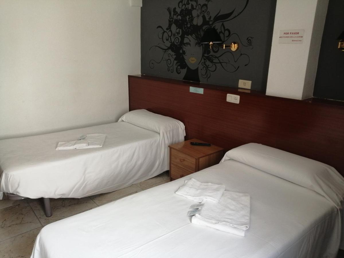 Hostal Jaime I ウエスカ エクステリア 写真