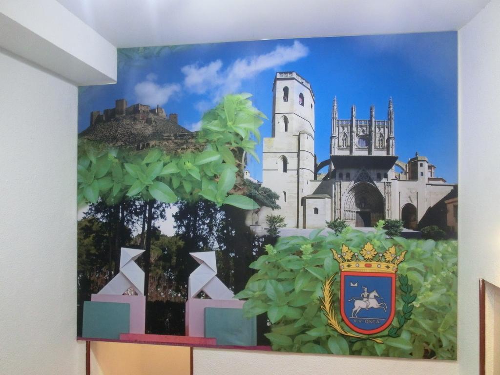Hostal Jaime I ウエスカ エクステリア 写真