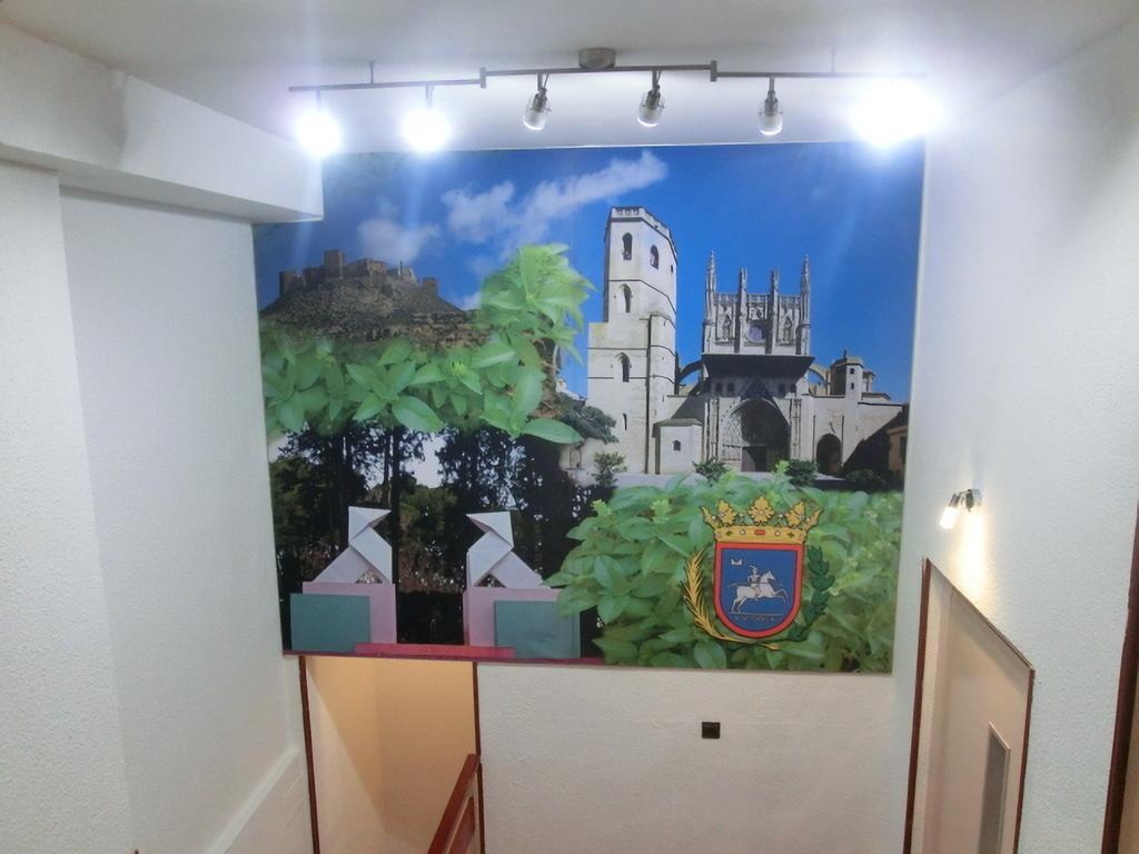Hostal Jaime I ウエスカ エクステリア 写真