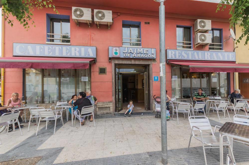 Hostal Jaime I ウエスカ エクステリア 写真