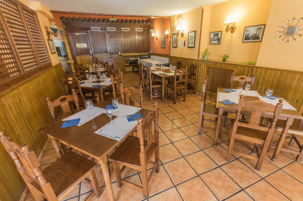 Hostal Jaime I ウエスカ エクステリア 写真